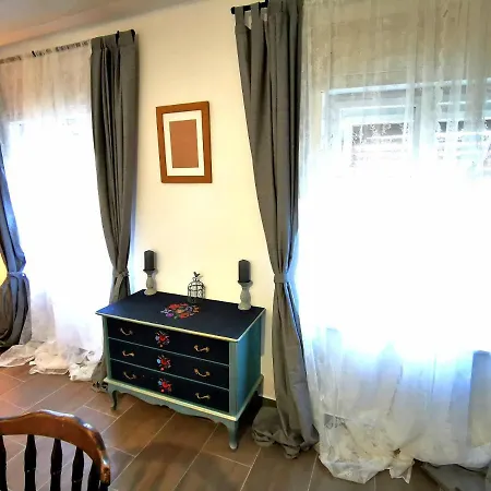 Apartament Orseg Kincse Udvarhaz *