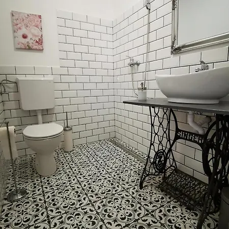 Orseg Kincse Udvarhaz Hegyhátszentjakab